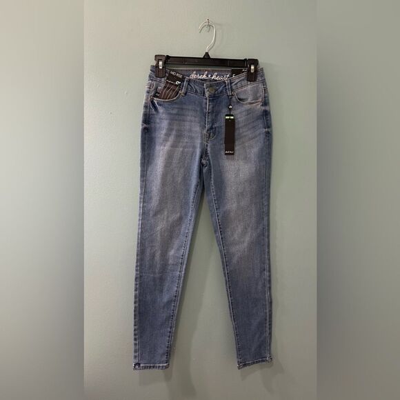 NWT β¦ DEREK HEART βSize:β5β Skinny Mid Rise Jeans - Picture 3 of 9
